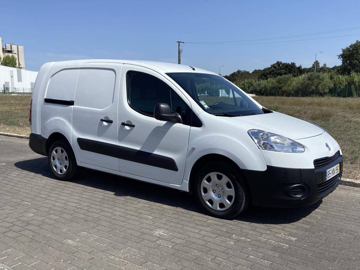 peugeot-partner-2013-diesel-1560cc