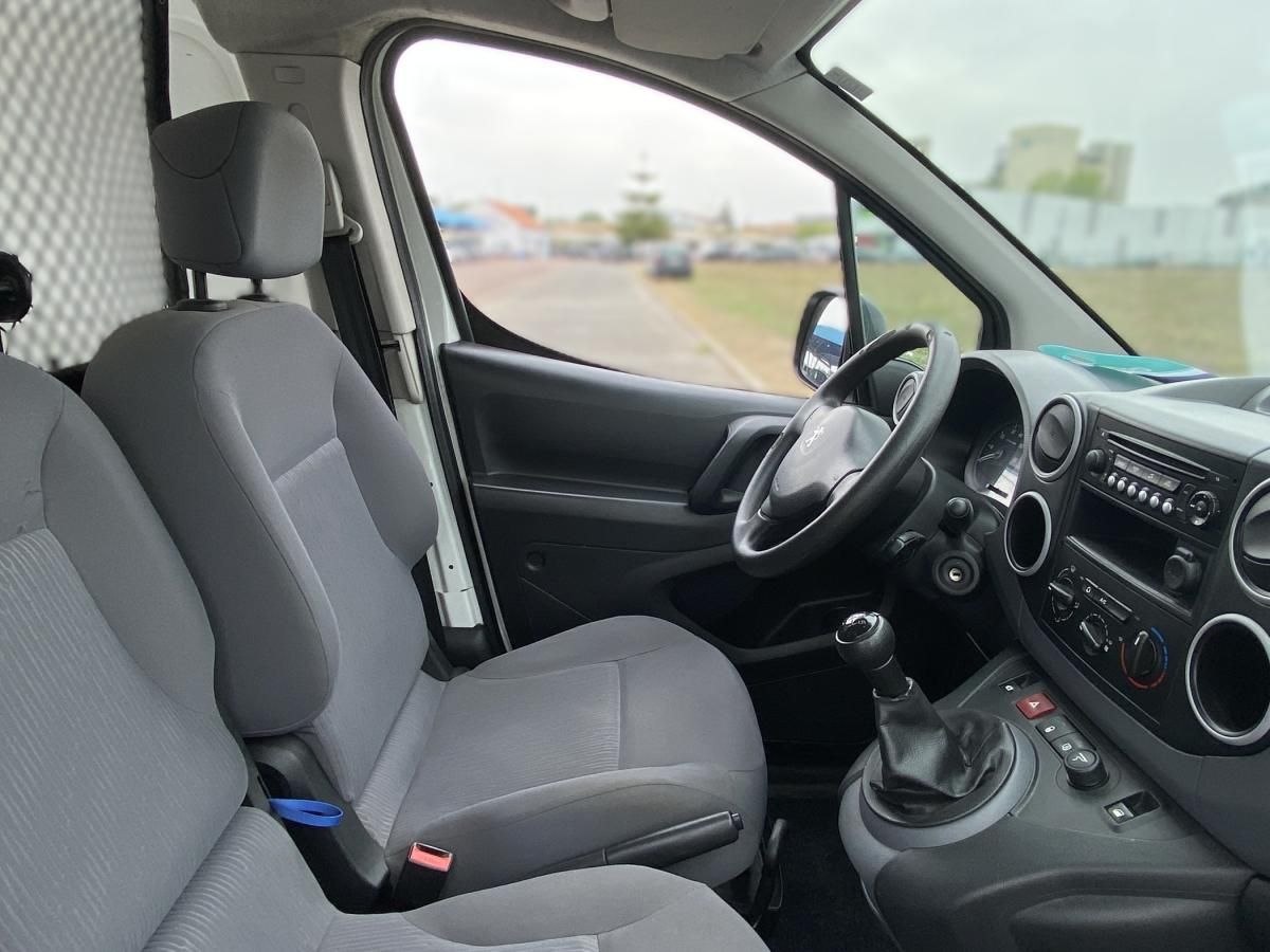 peugeot-partner-2013-diesel-1560cc