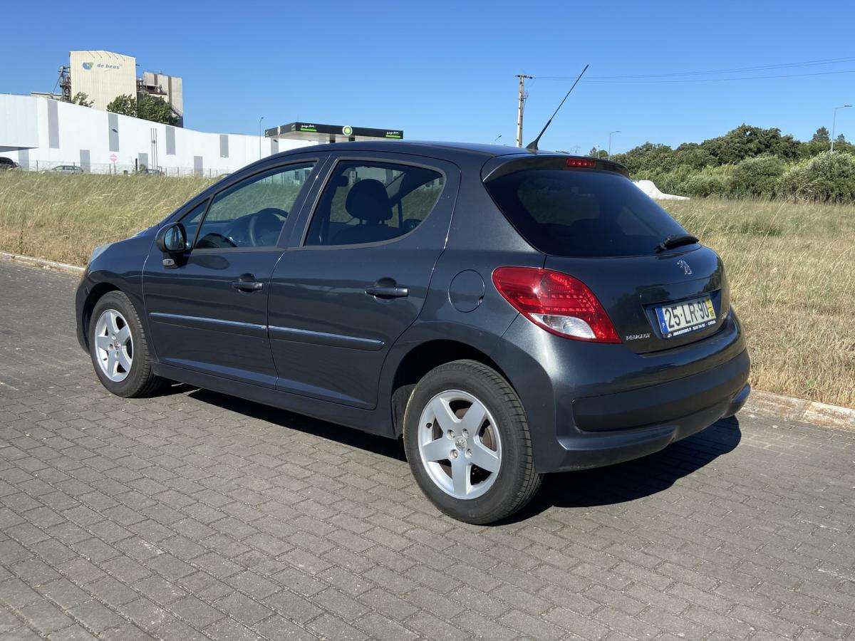 peugeot-207-2011-gasolina-1397cc