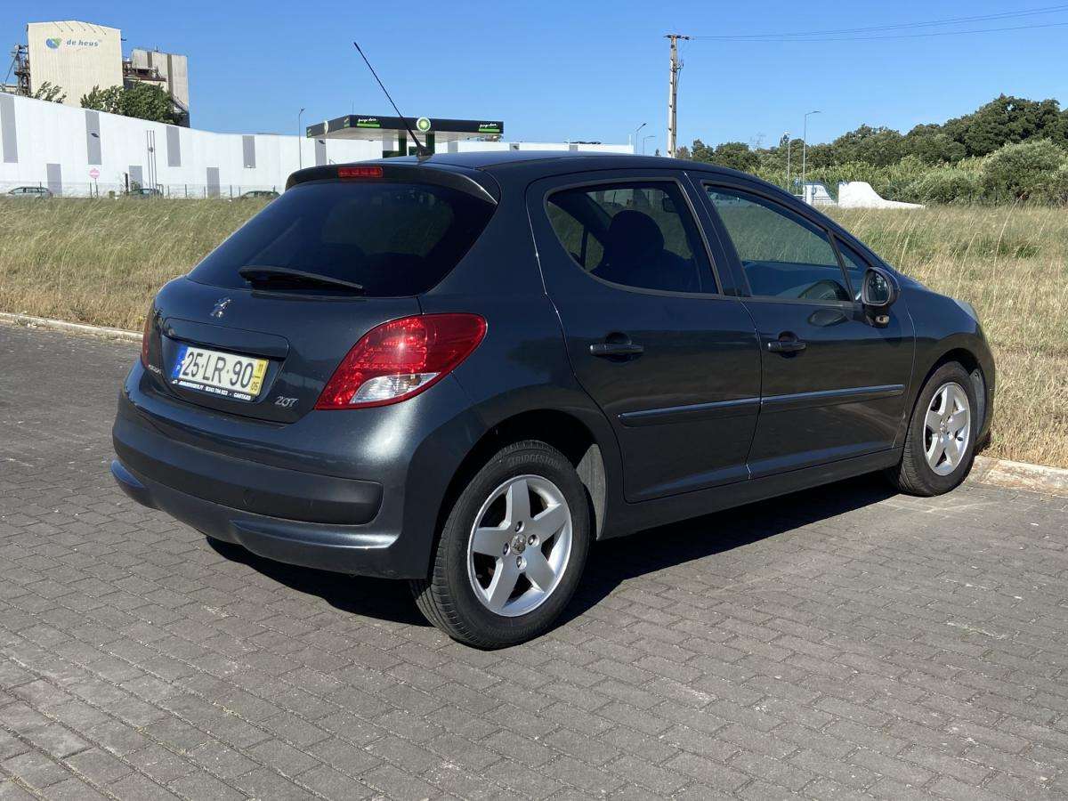 peugeot-207-2011-gasolina-1397cc