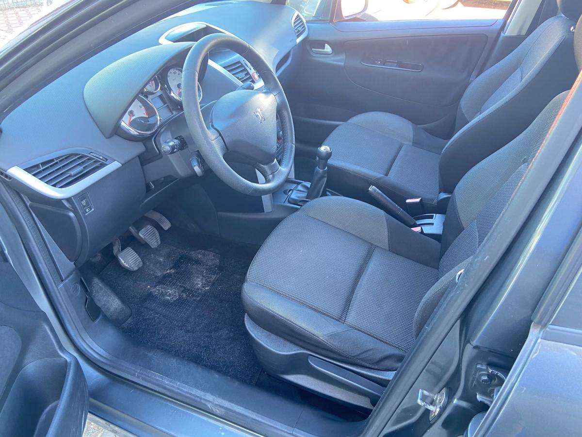 peugeot-207-2011-gasolina-1397cc