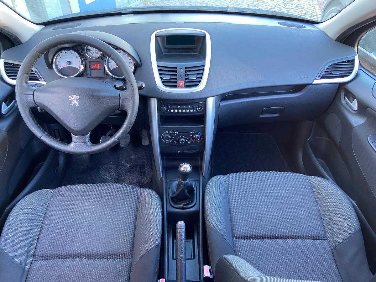 peugeot-207-2011-gasolina-1397cc