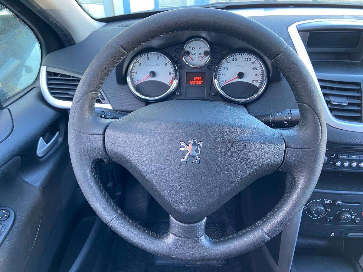 peugeot-207-2011-gasolina-1397cc