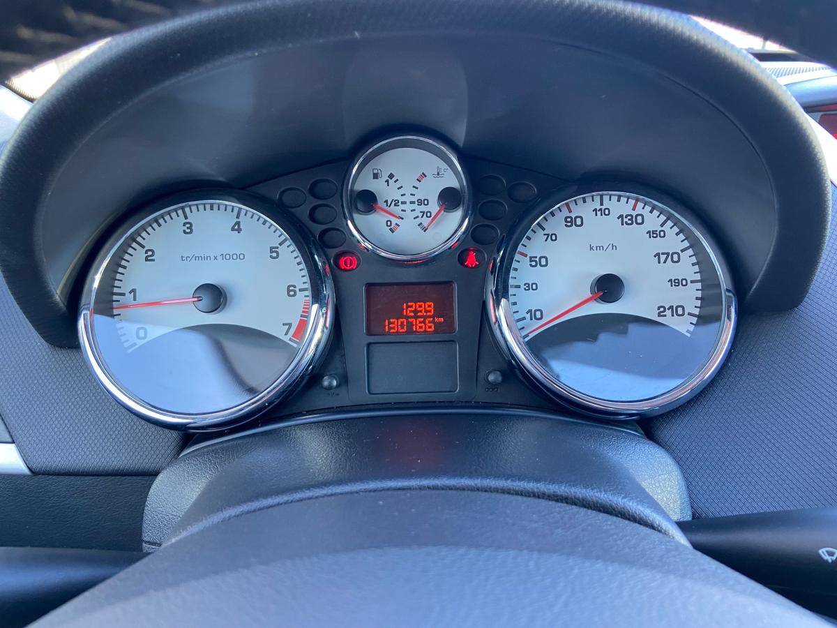 peugeot-207-2011-gasolina-1397cc