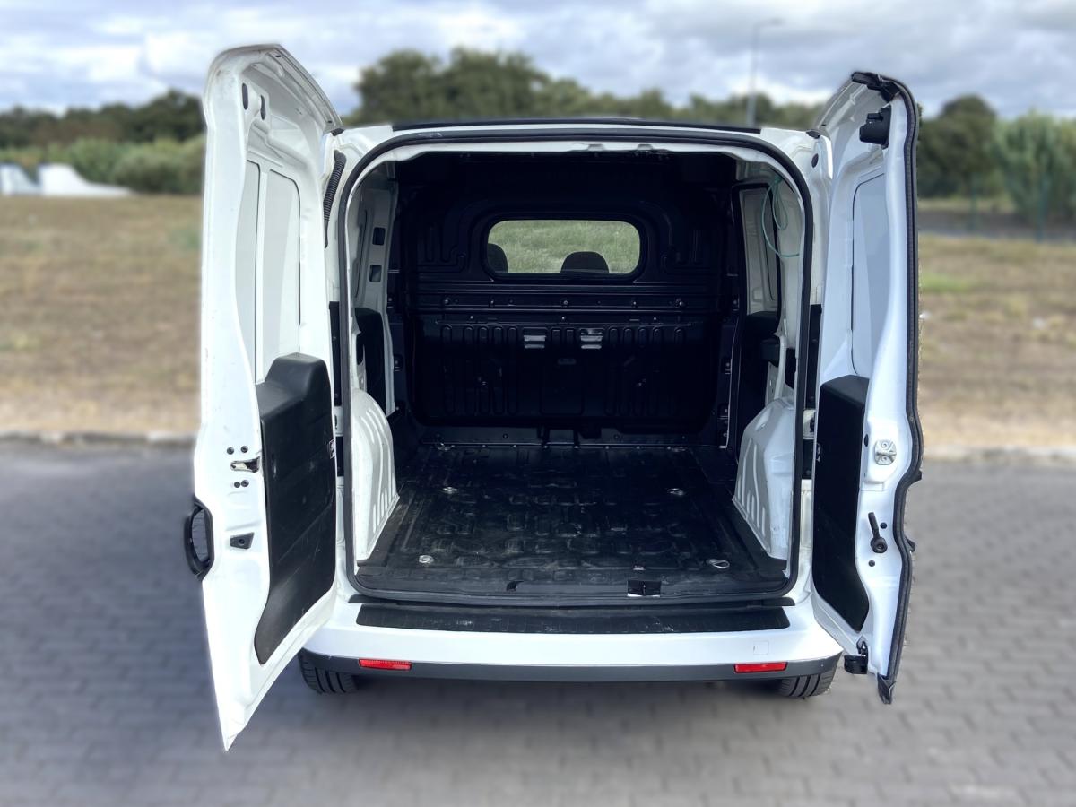 fiat-doblo-2023-diesel-1598cc