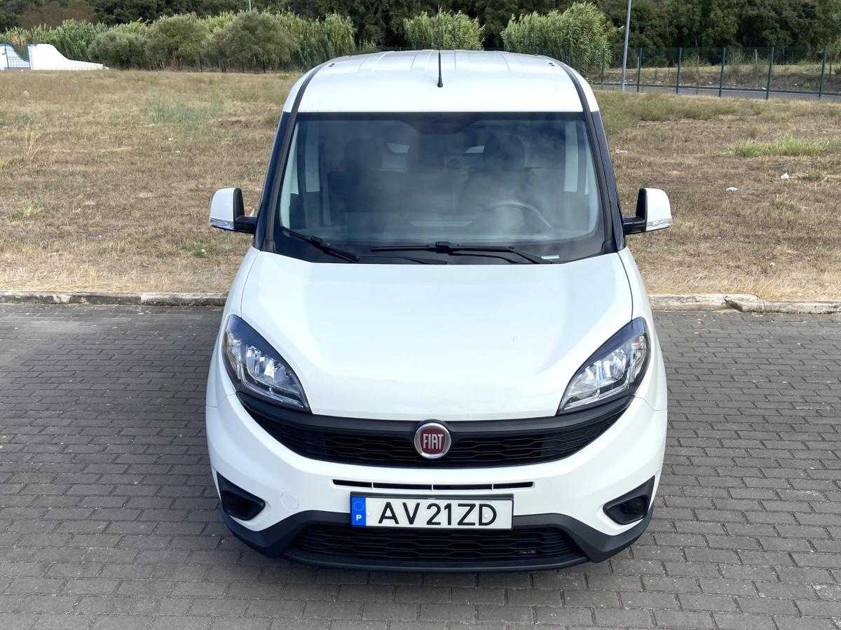fiat-doblo-2023-diesel-1598cc