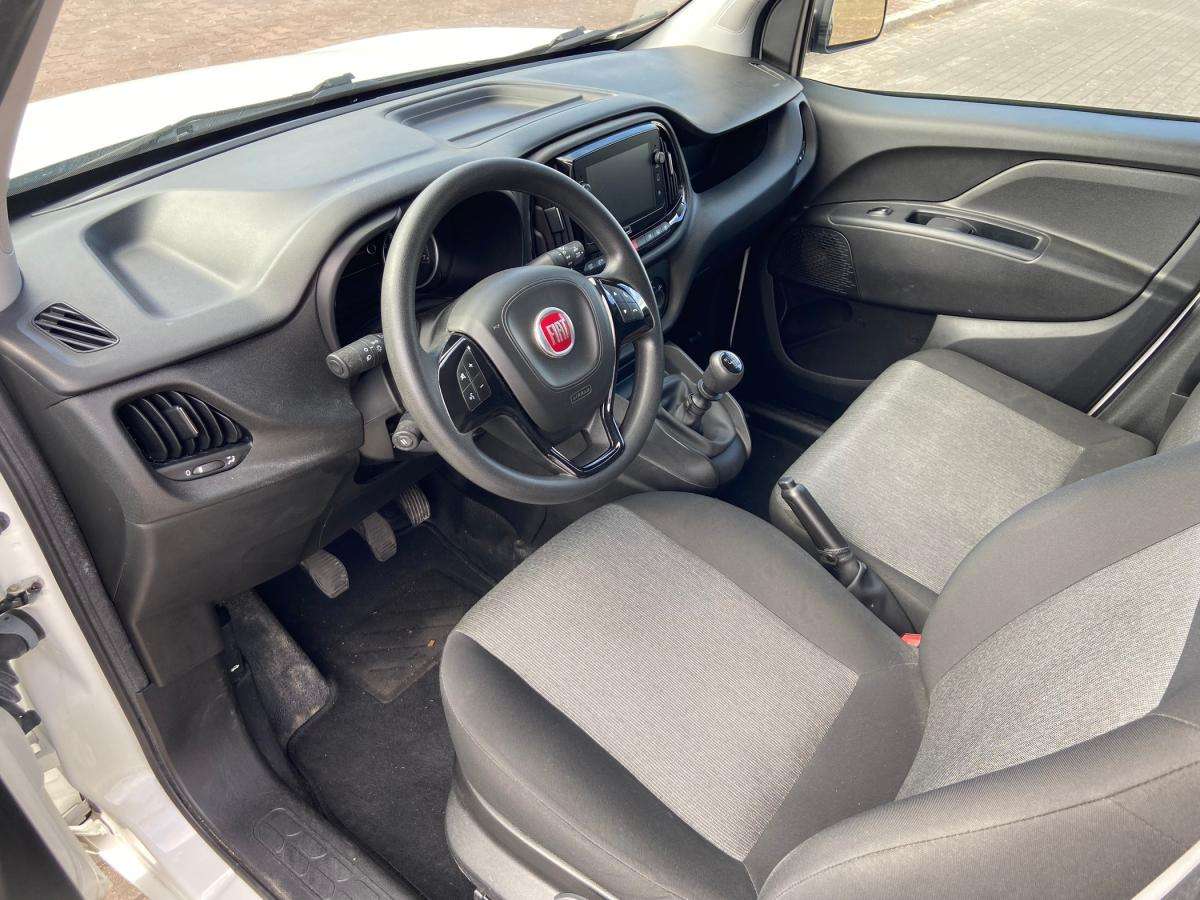 fiat-doblo-2023-diesel-1598cc