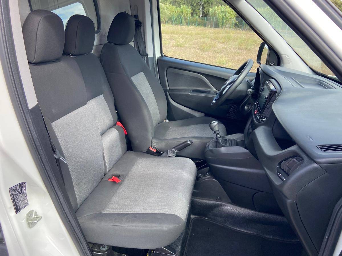 fiat-doblo-2023-diesel-1598cc