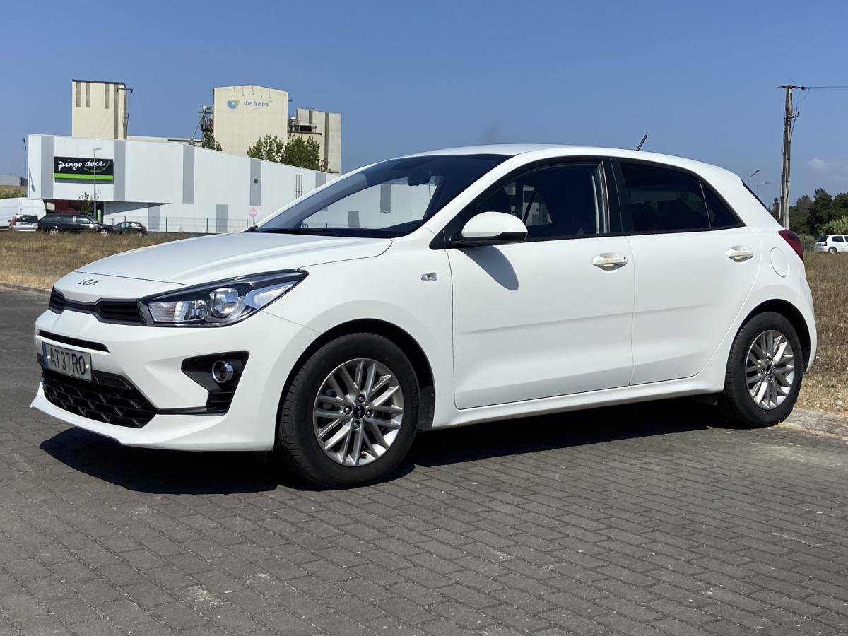 kia-rio-2022-gasolina-1197cc