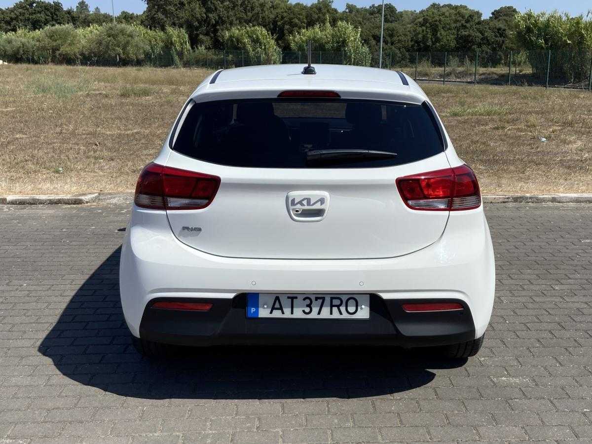 kia-rio-2022-gasolina-1197cc