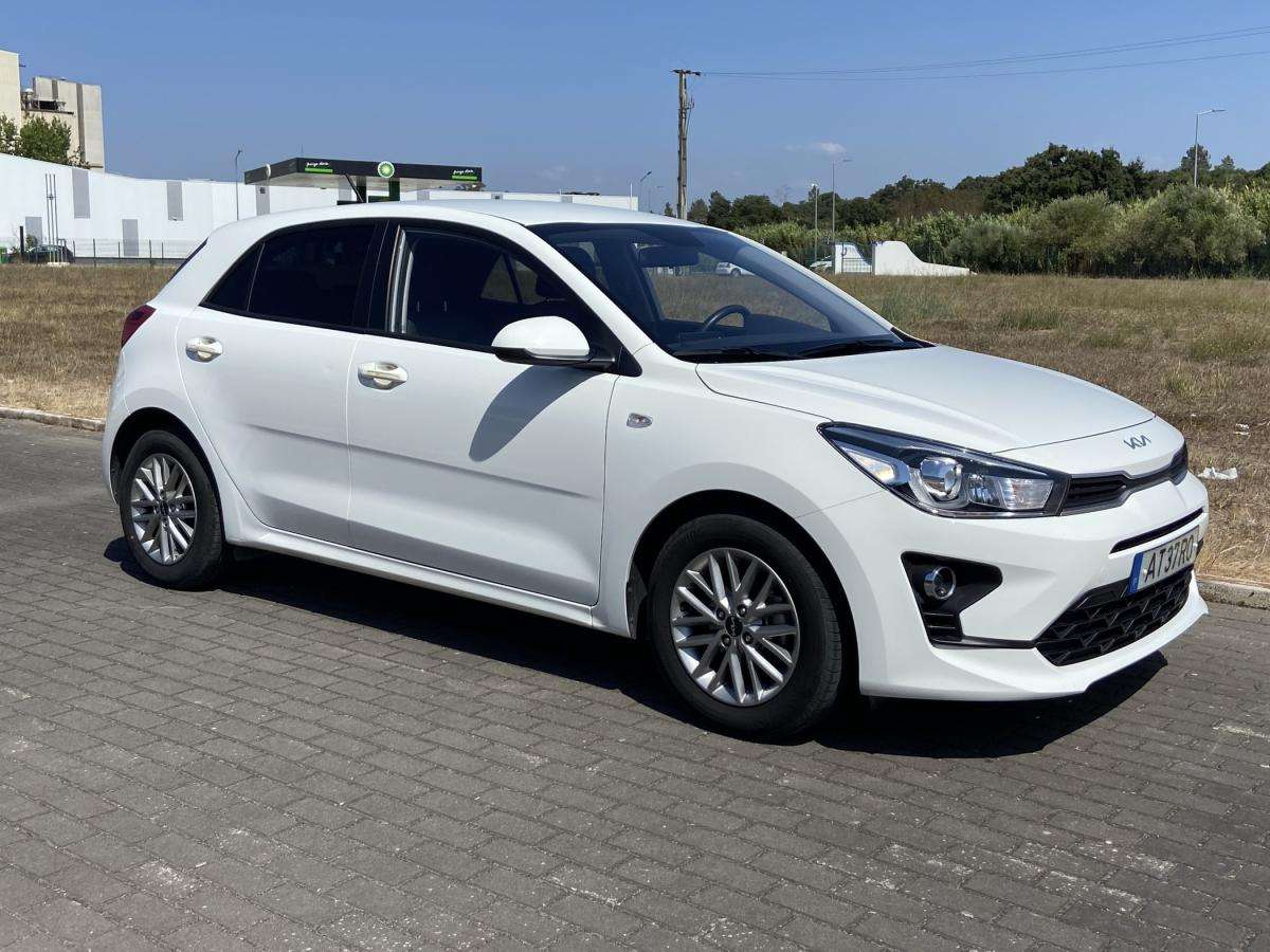 kia-rio-2022-gasolina-1197cc