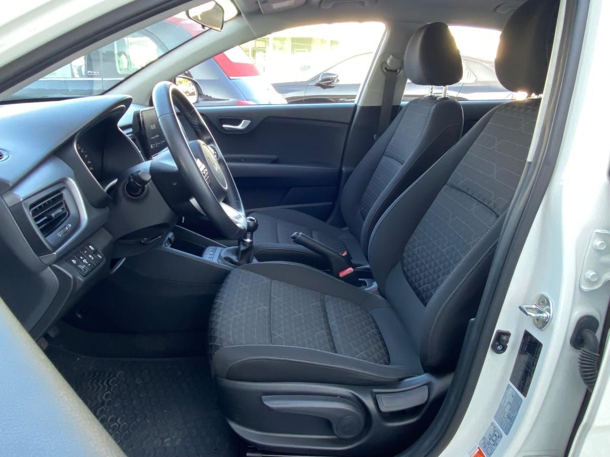 kia-rio-2022-gasolina-1197cc