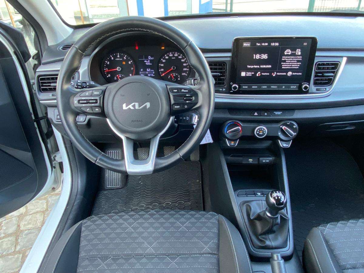 kia-rio-2022-gasolina-1197cc