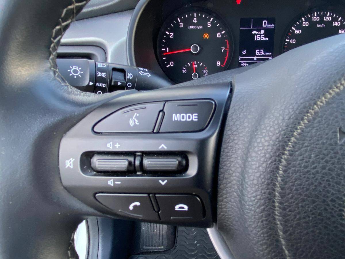 kia-rio-2022-gasolina-1197cc