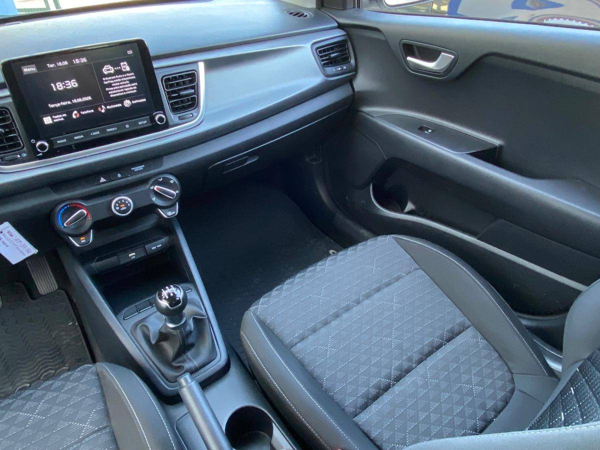 kia-rio-2022-gasolina-1197cc