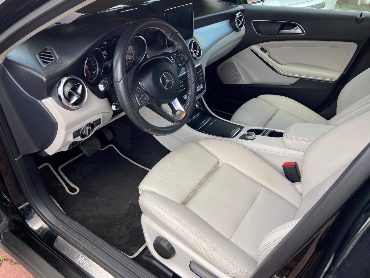 mercedes-benz-gla-2017-diesel-2143cc