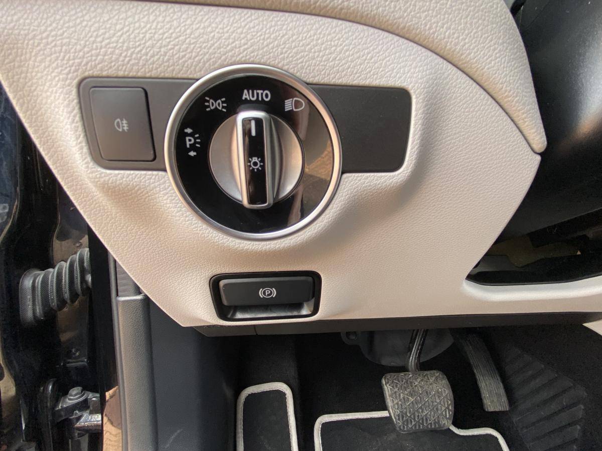 mercedes-benz-gla-2017-diesel-2143cc