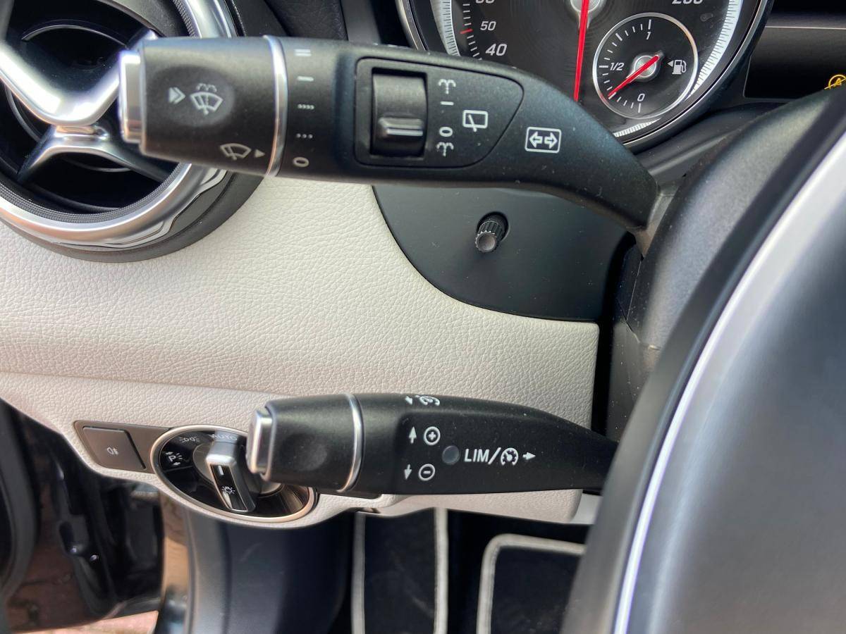 mercedes-benz-gla-2017-diesel-2143cc