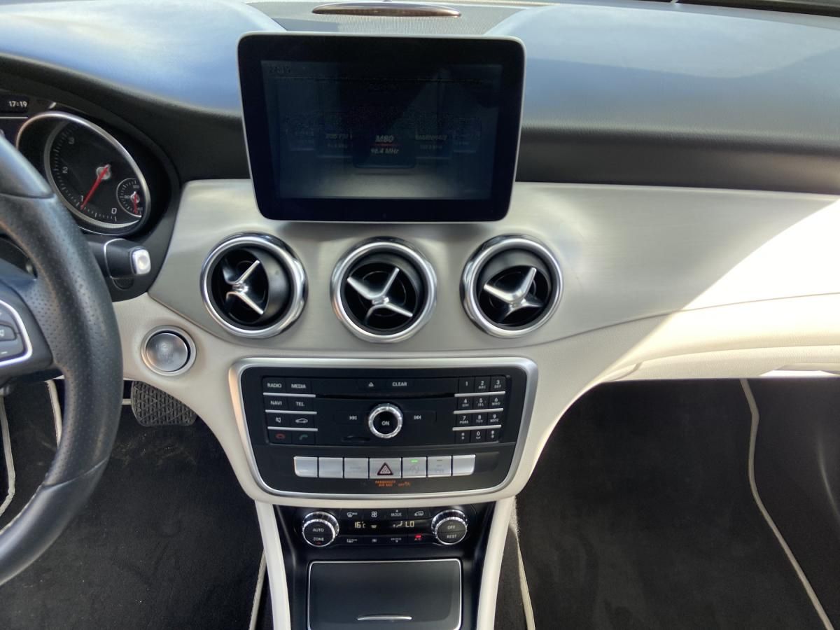mercedes-benz-gla-2017-diesel-2143cc
