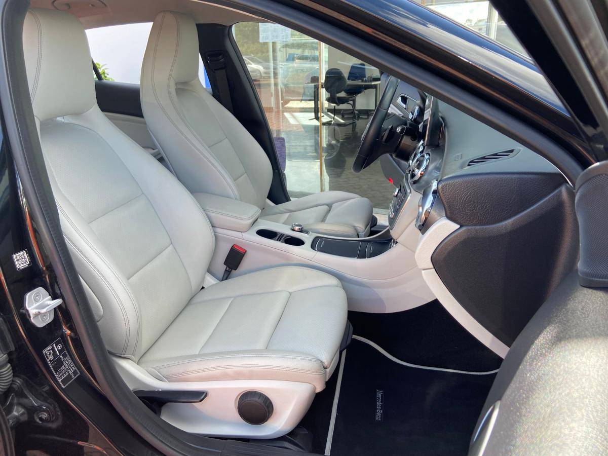 mercedes-benz-gla-2017-diesel-2143cc