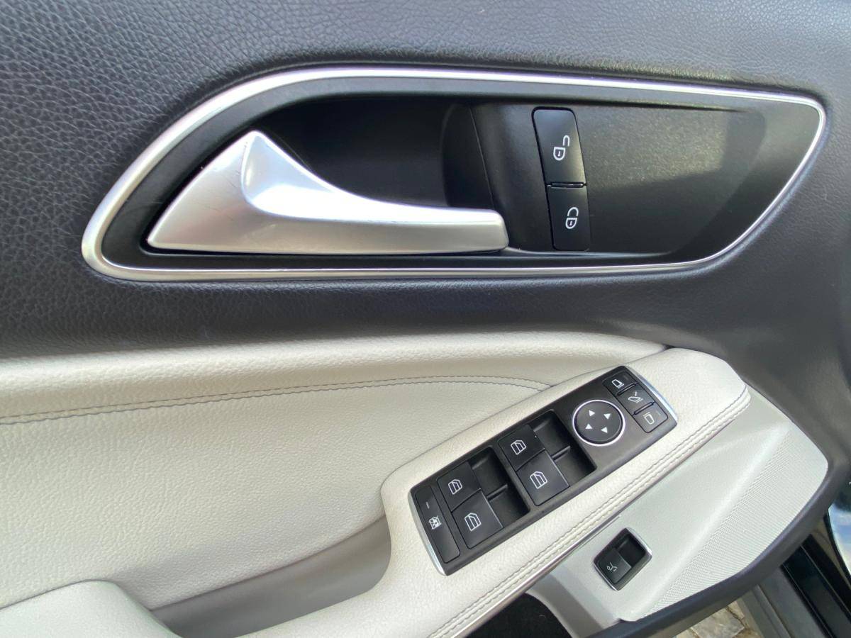 mercedes-benz-gla-2017-diesel-2143cc