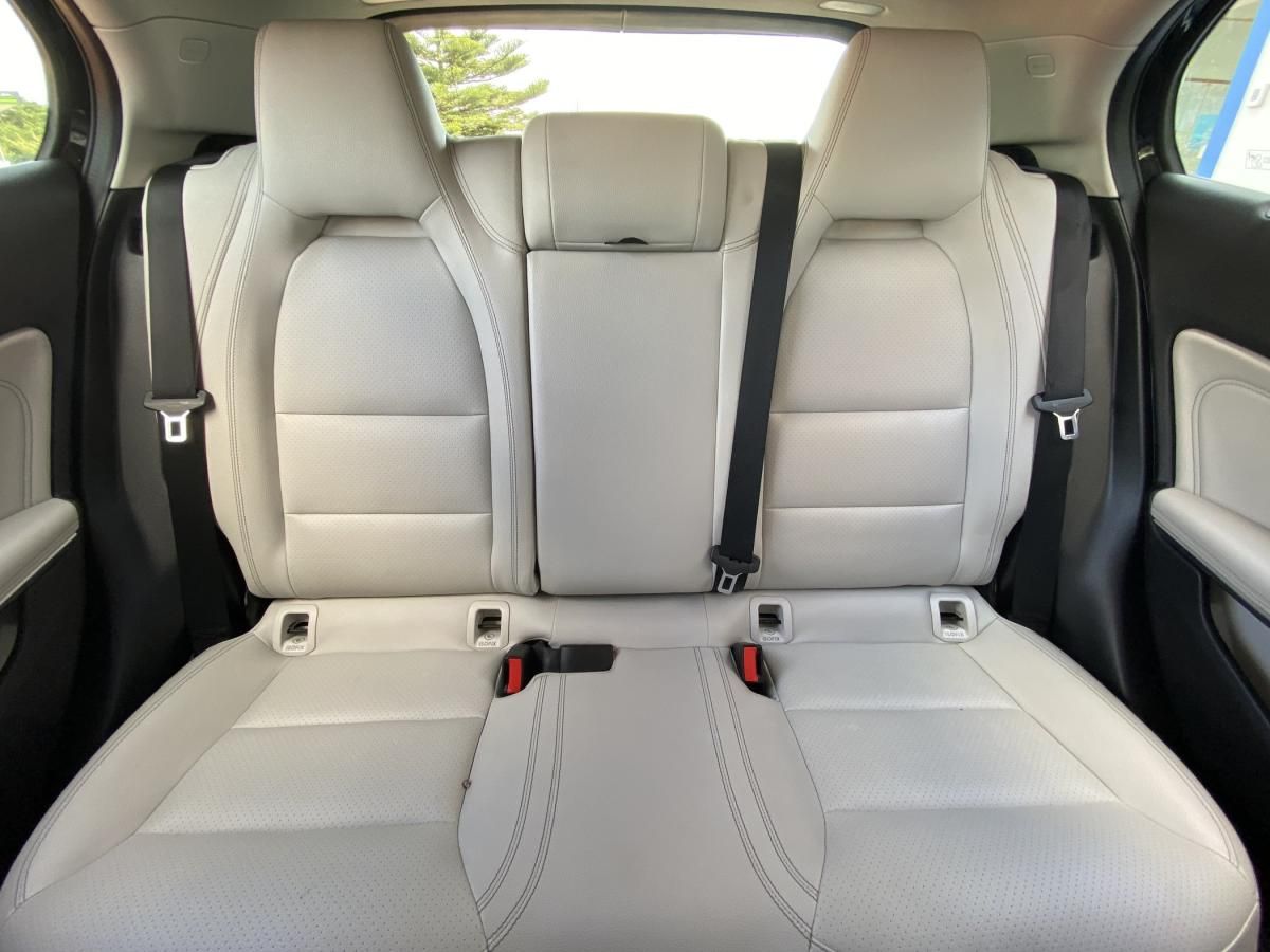 mercedes-benz-gla-2017-diesel-2143cc