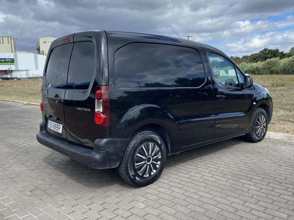 peugeot-partner-2015-diesel-1560cc