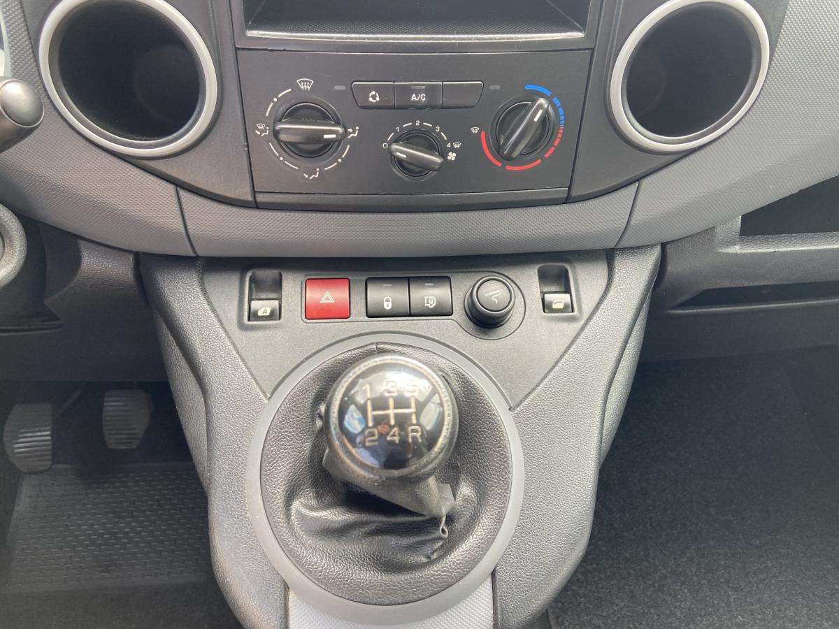 peugeot-partner-2015-diesel-1560cc