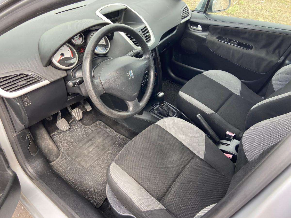 peugeot-207-2006-diesel-1398cc
