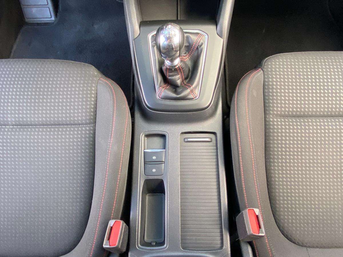 ford-focus-2023-gasolina-998cc
