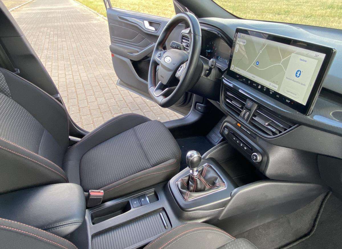 ford-focus-2023-gasolina-998cc
