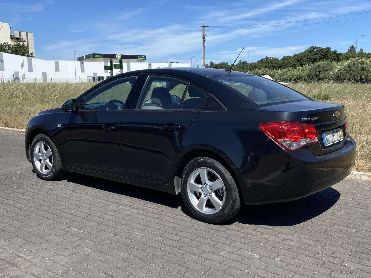 chevrolet-cruze-2010-gasolina-1598cc