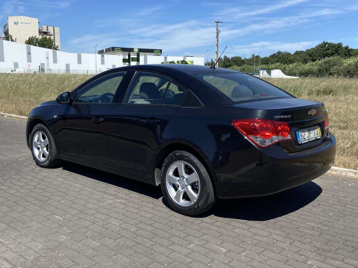 chevrolet-cruze-2010-gasolina-1598cc