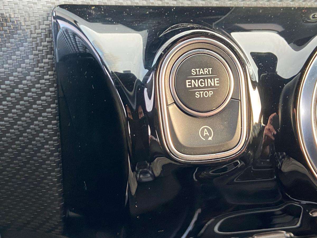 mercedes-benz-cla-2021-diesel-1950cc