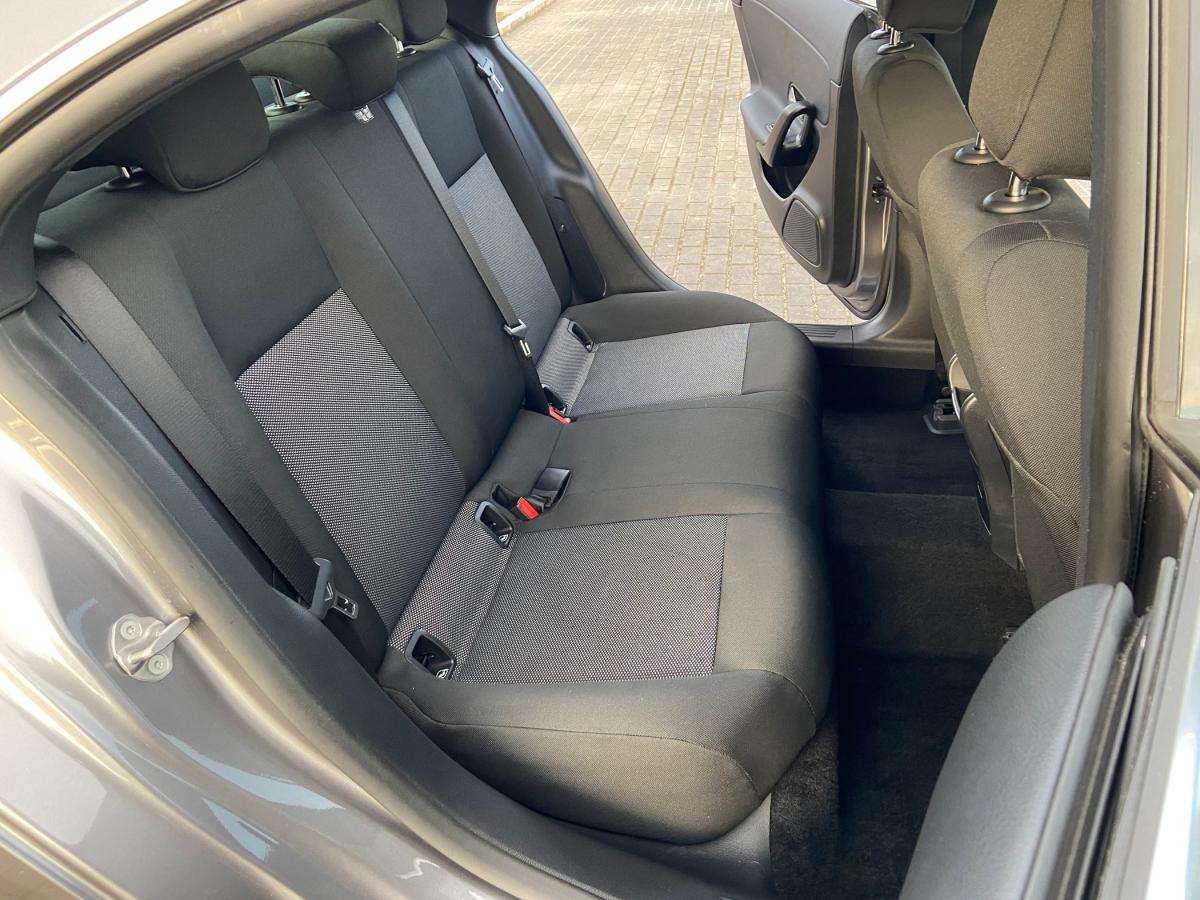 mercedes-benz-cla-2021-diesel-1950cc