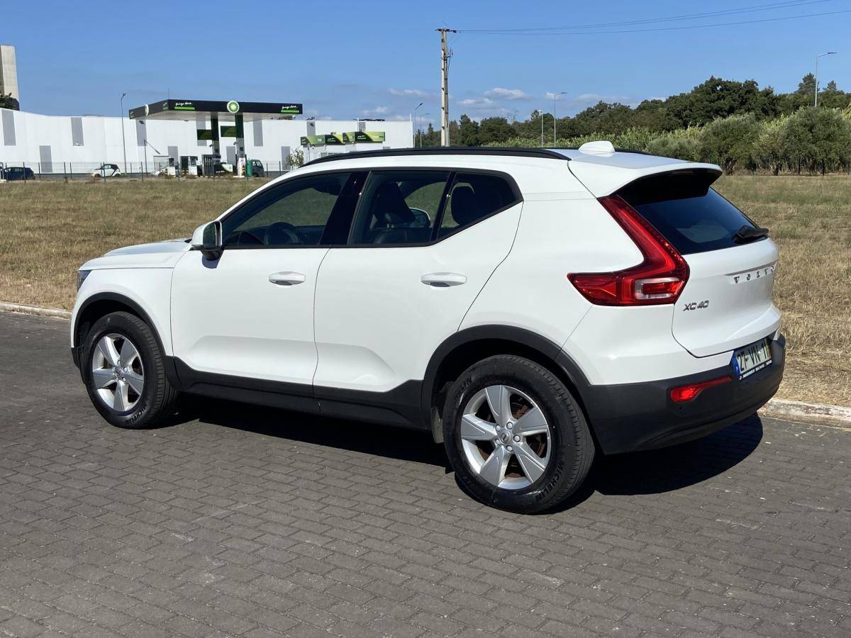 volvo-xc40-2018-gasolina-1477cc