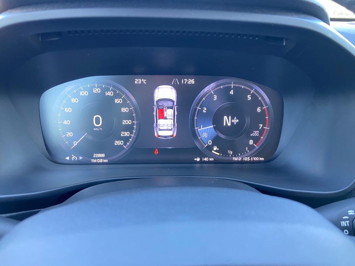 volvo-xc40-2018-gasolina-1477cc