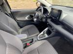 toyota-yaris-2023-hibrido-a-gasolina-1490cc