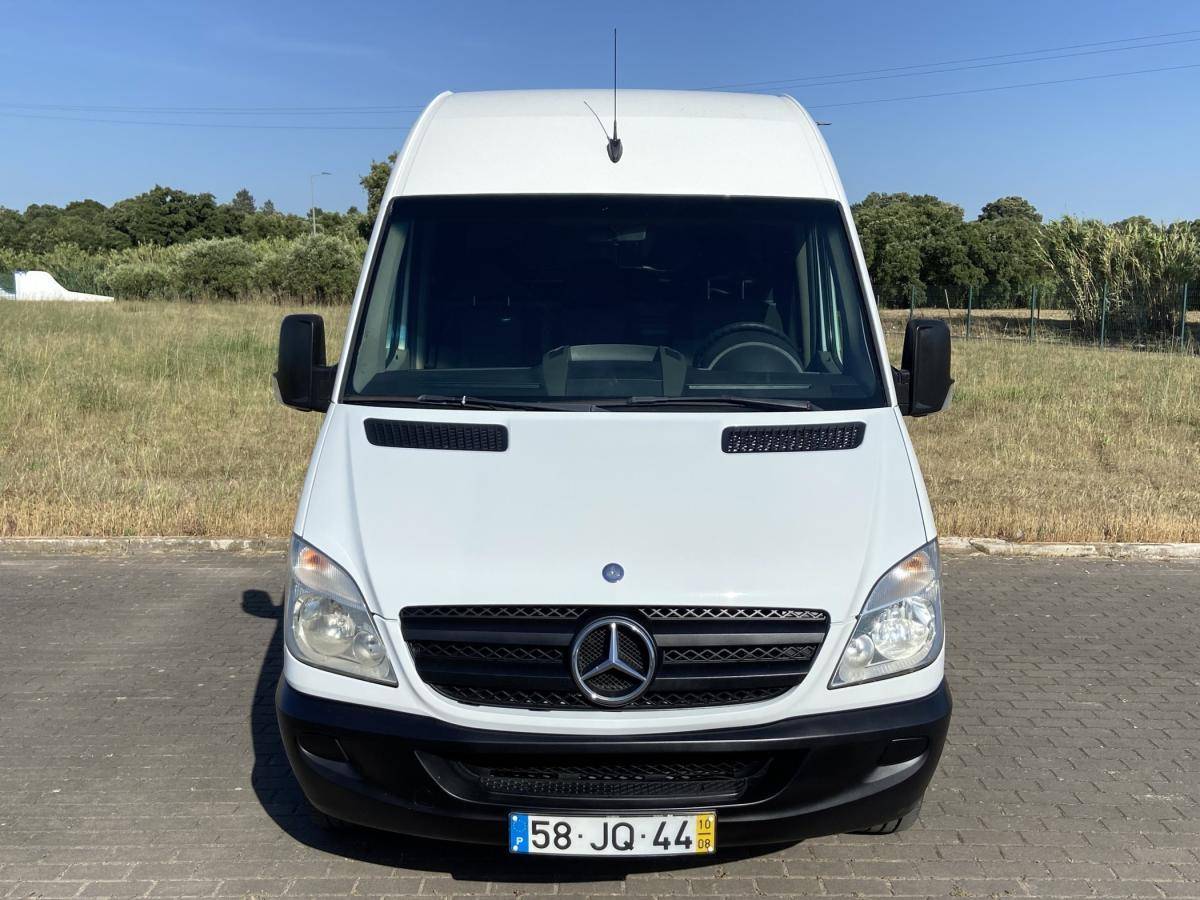 mercedes-benz-sprinter-2010-diesel-2143cc
