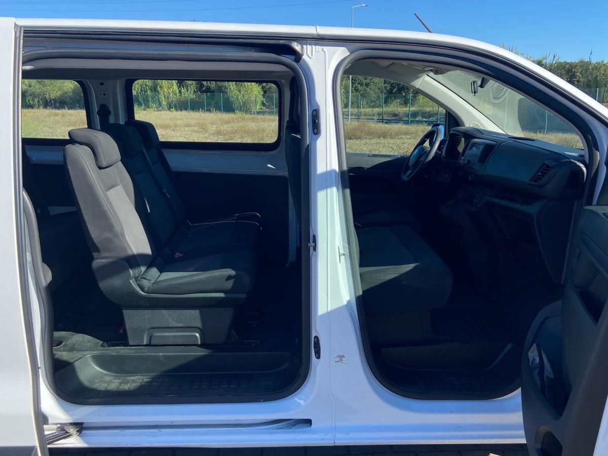 citroen-jumpy-2023-diesel-1997cc