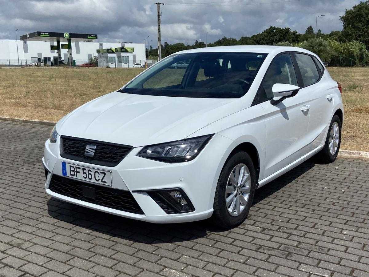 seat-ibiza-2023-gasolina-999cc