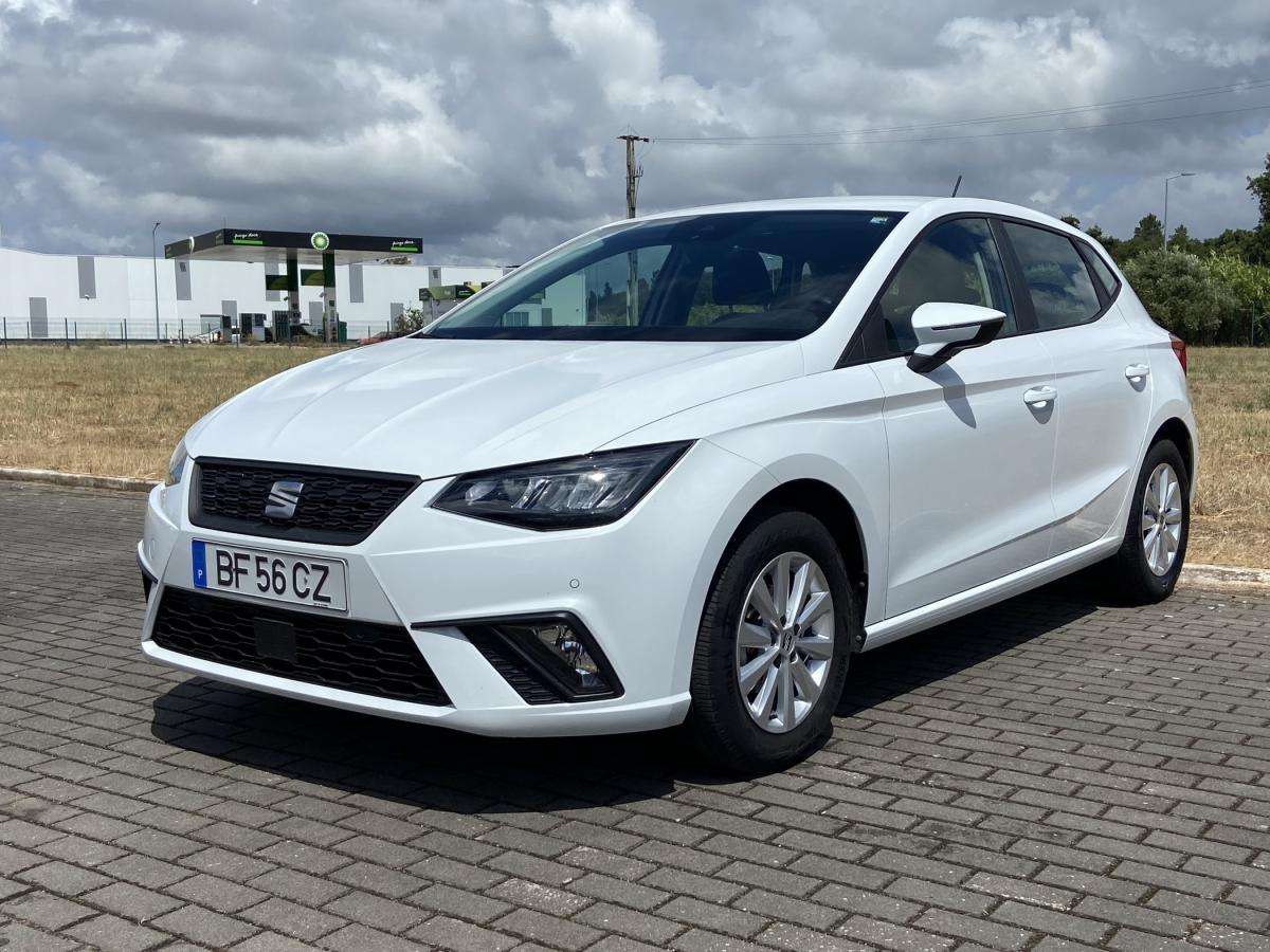 seat-ibiza-2023-gasolina-999cc