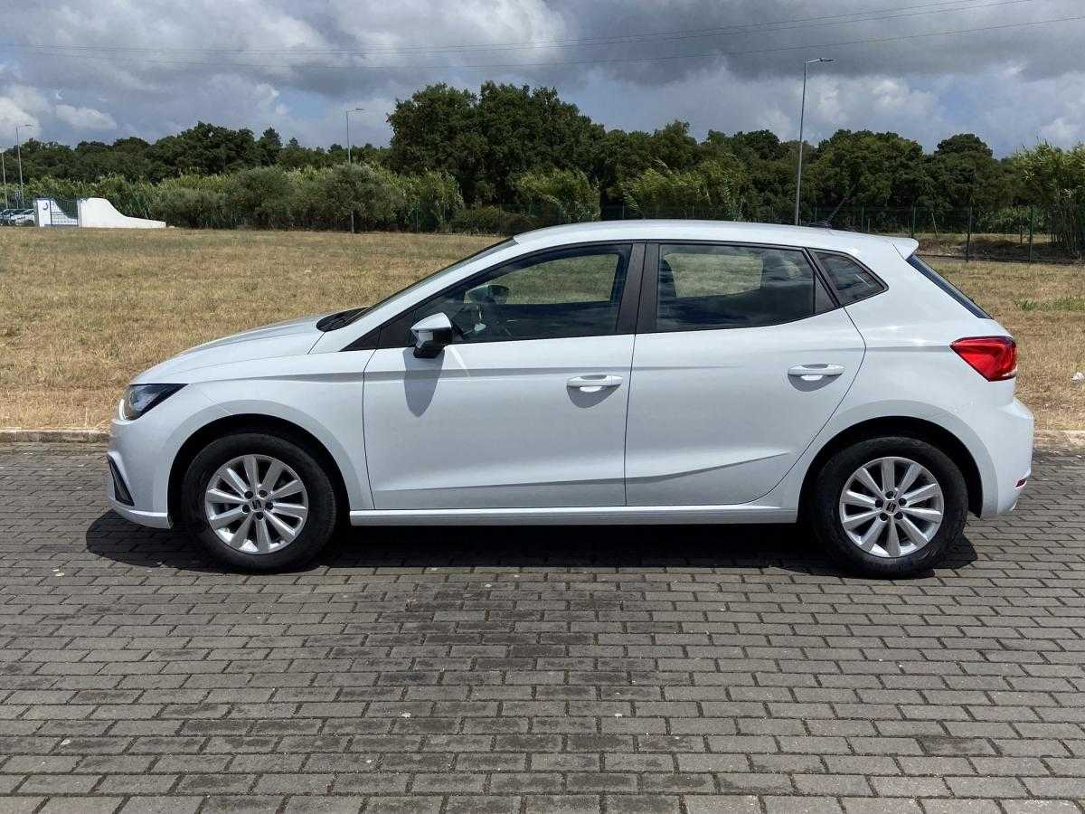 seat-ibiza-2023-gasolina-999cc