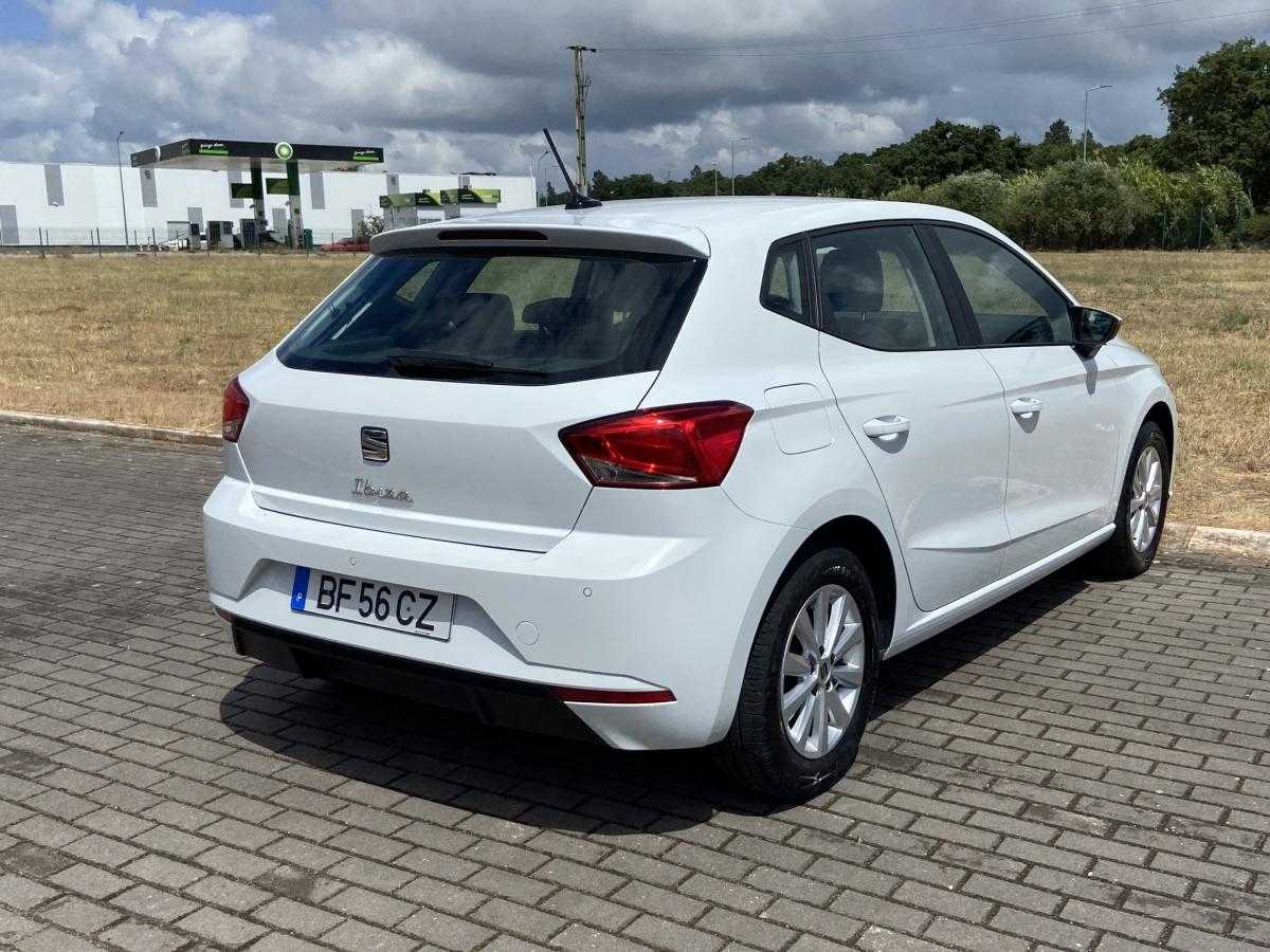 seat-ibiza-2023-gasolina-999cc