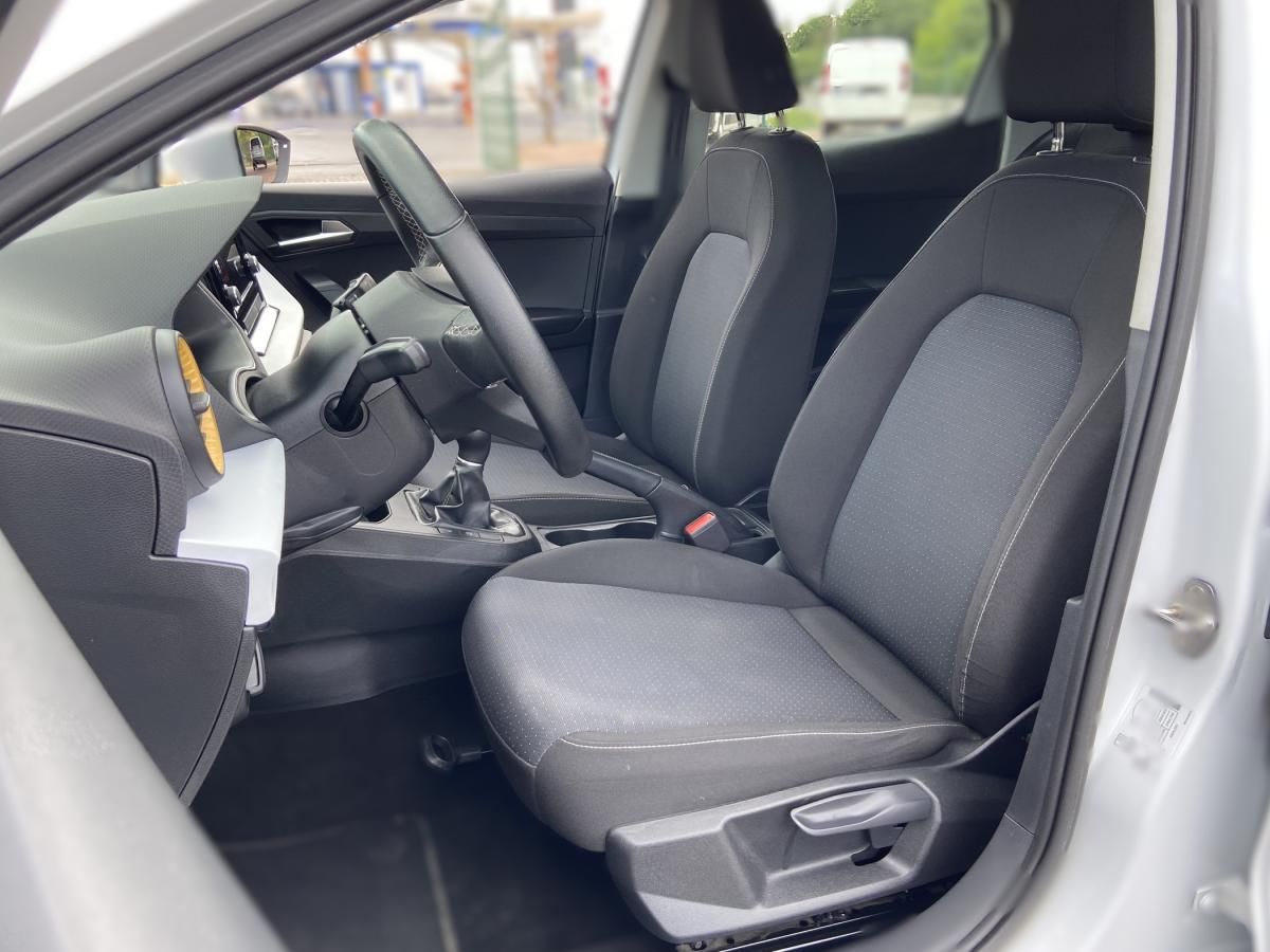 seat-ibiza-2023-gasolina-999cc