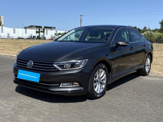 volkswagen-passat-2018-diesel-1598cc