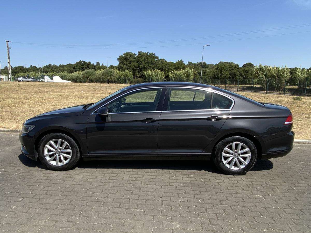volkswagen-passat-2018-diesel-1598cc