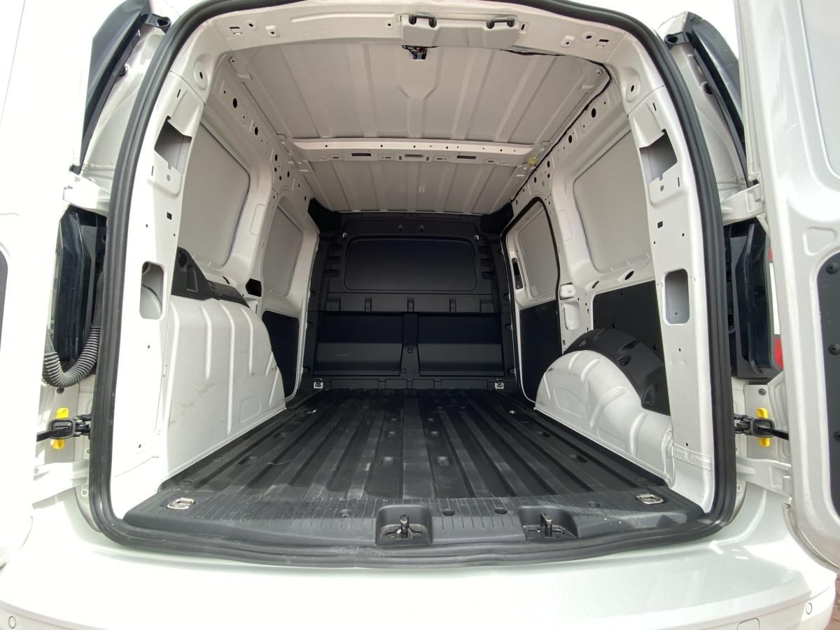 volkswagen-caddy-2026-diesel-1968cc