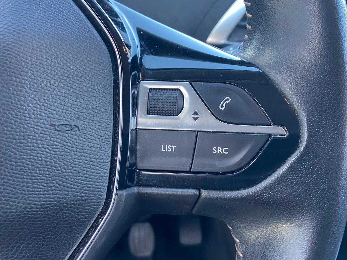 peugeot-3008-2020-diesel-1499cc