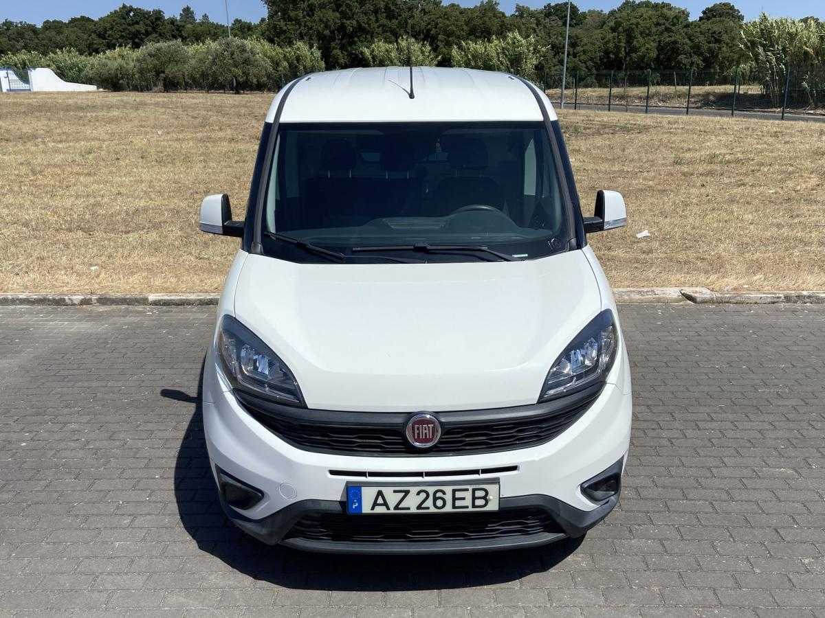 fiat-doblo-2023-diesel-1598cc